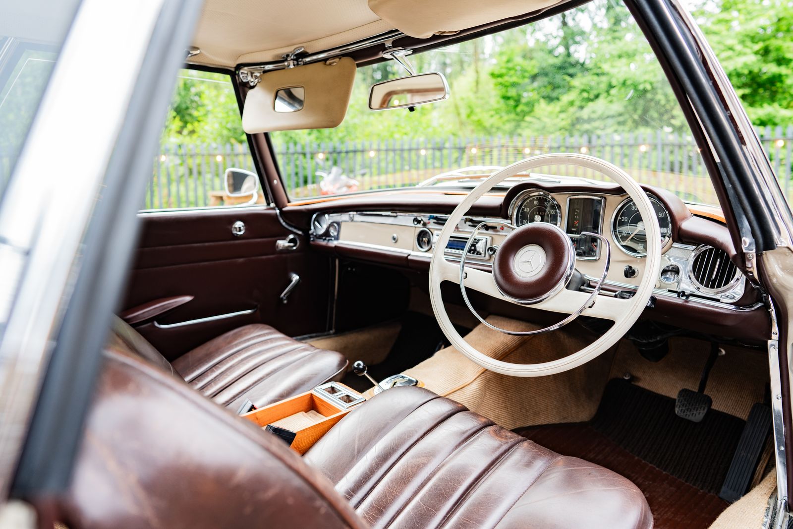 Mercedes 230 sl