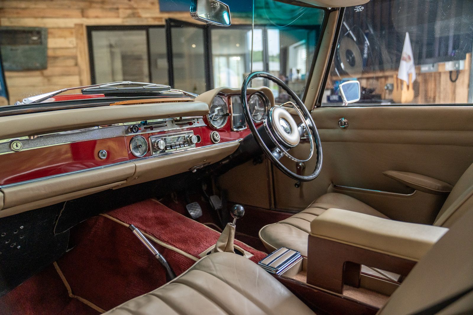 Mercedes 230 sl
