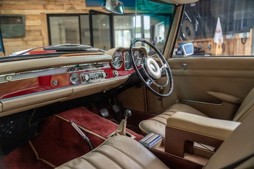 Mercedes 230 sl 19