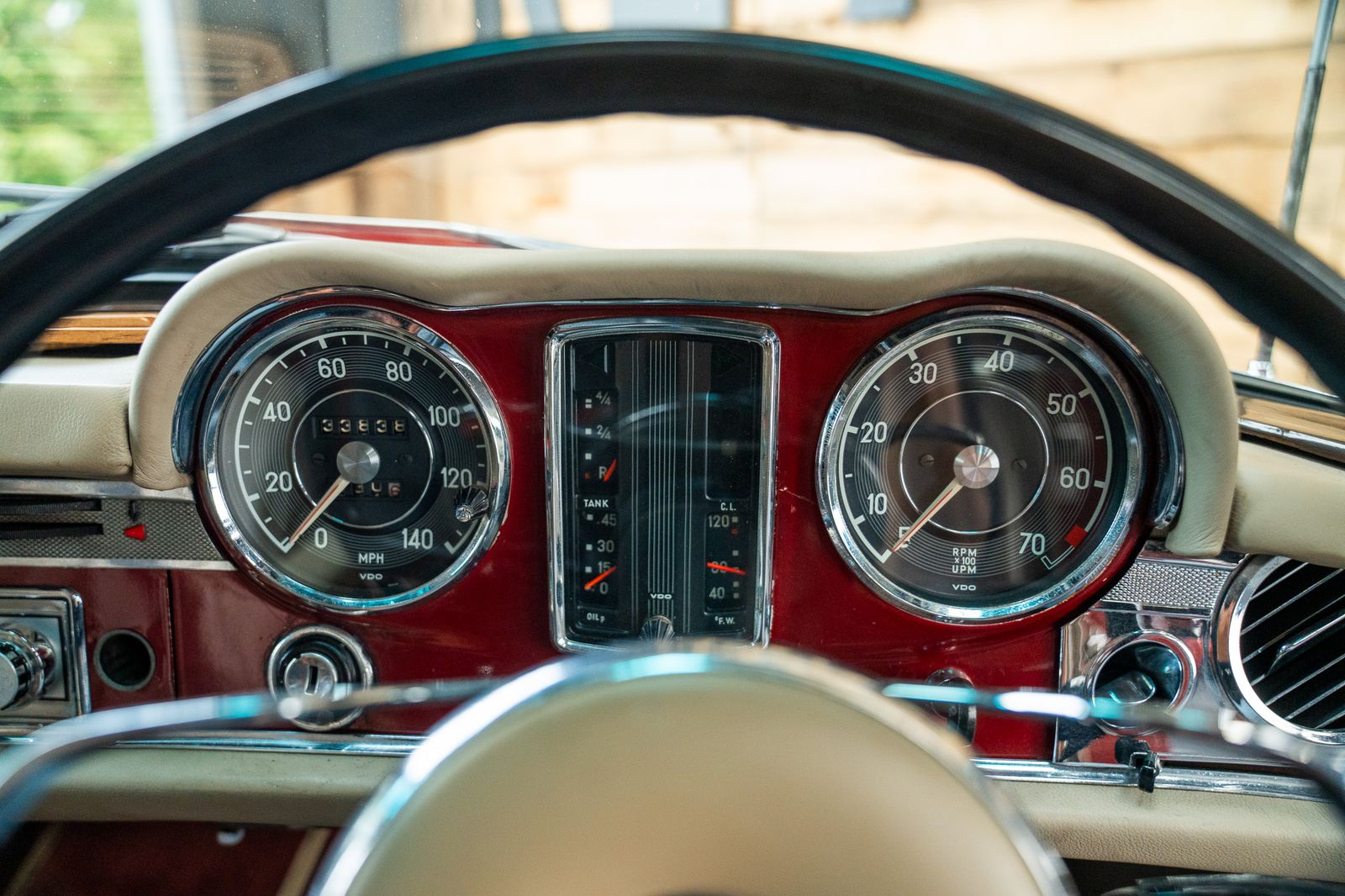 Mercedes 230 sl