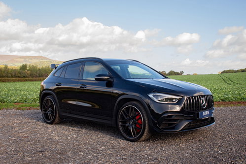 Mercedes-Benz GLA 1