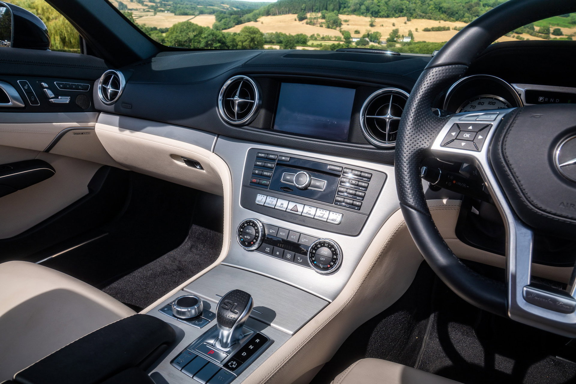 Mercedes-Benz SL