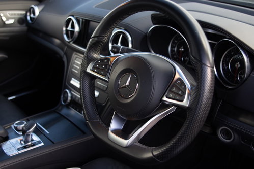 Mercedes-Benz SL 500 23
