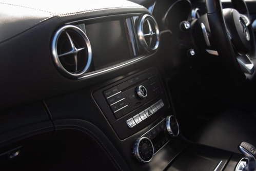 Mercedes-Benz SL 500 31