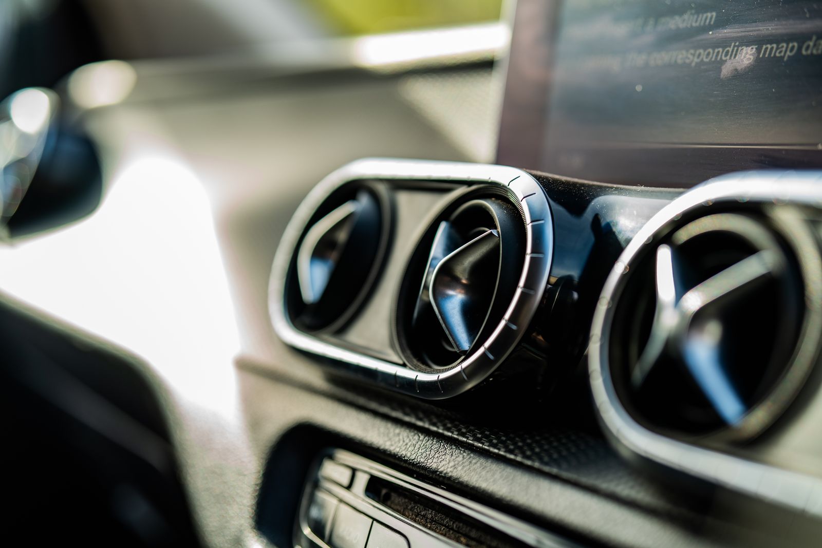 Mercedes-Benz X-class