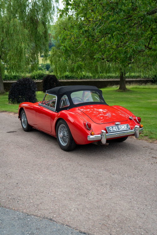 MG Roadster 4