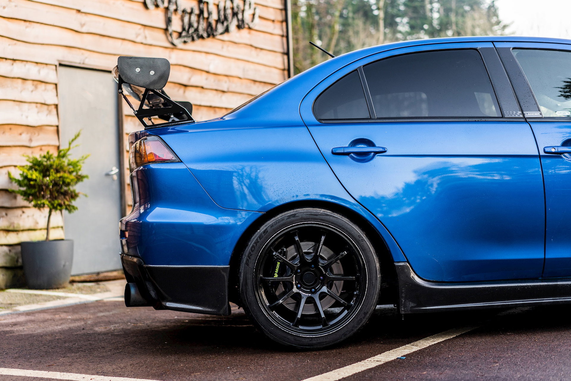 Mitsubishi Lancer