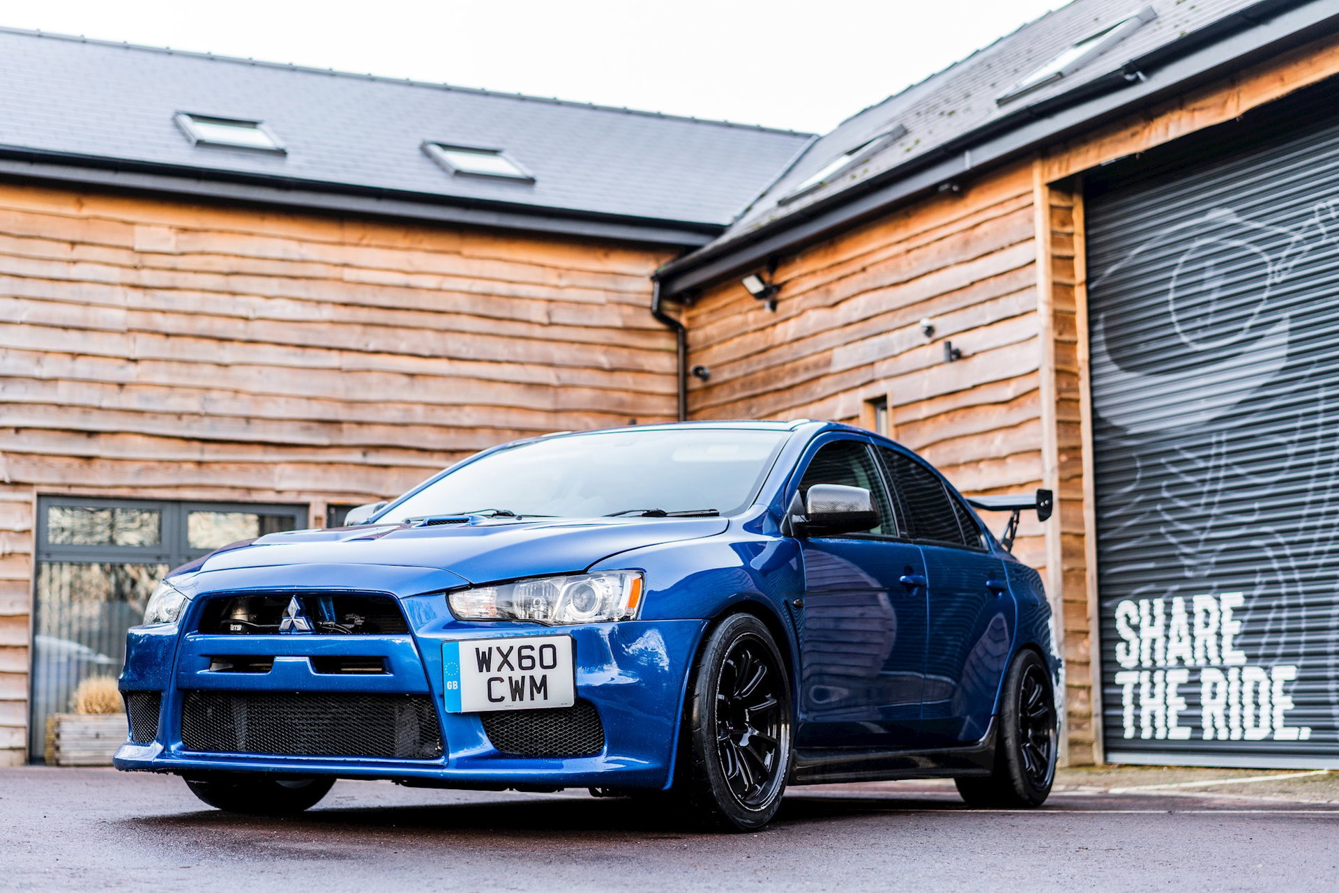 Mitsubishi Lancer