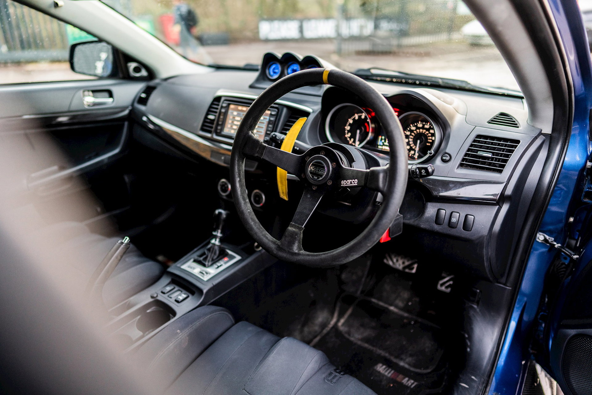 Mitsubishi Lancer