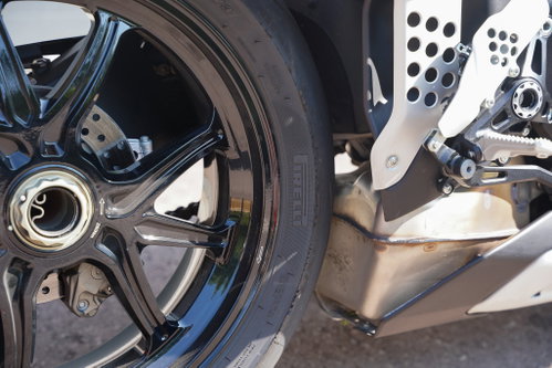 Mv agusta Brutale 1000 24