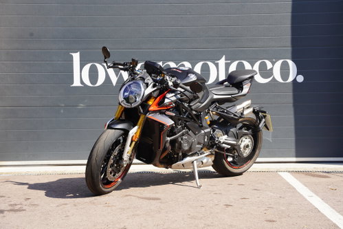 Mv agusta Brutale 1000 35