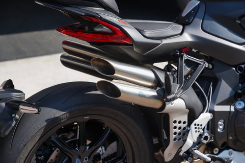 Mv agusta Brutale 1000 5