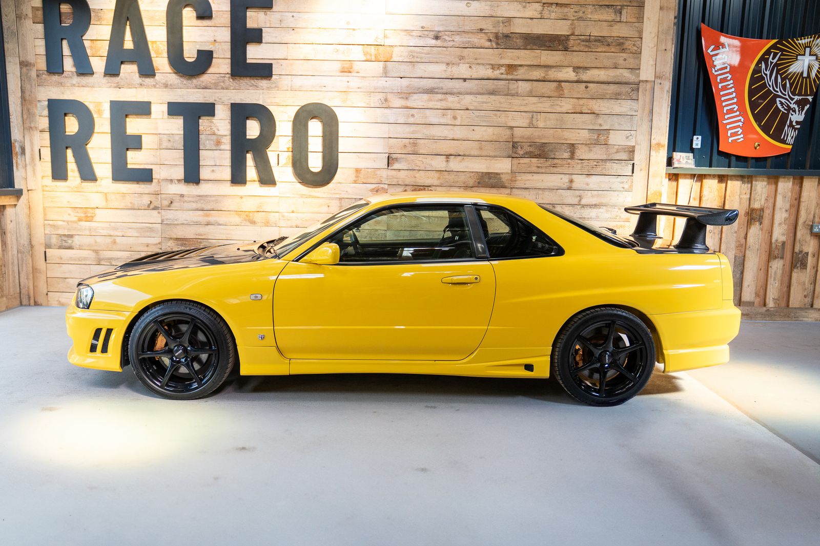 Nissan Skyline