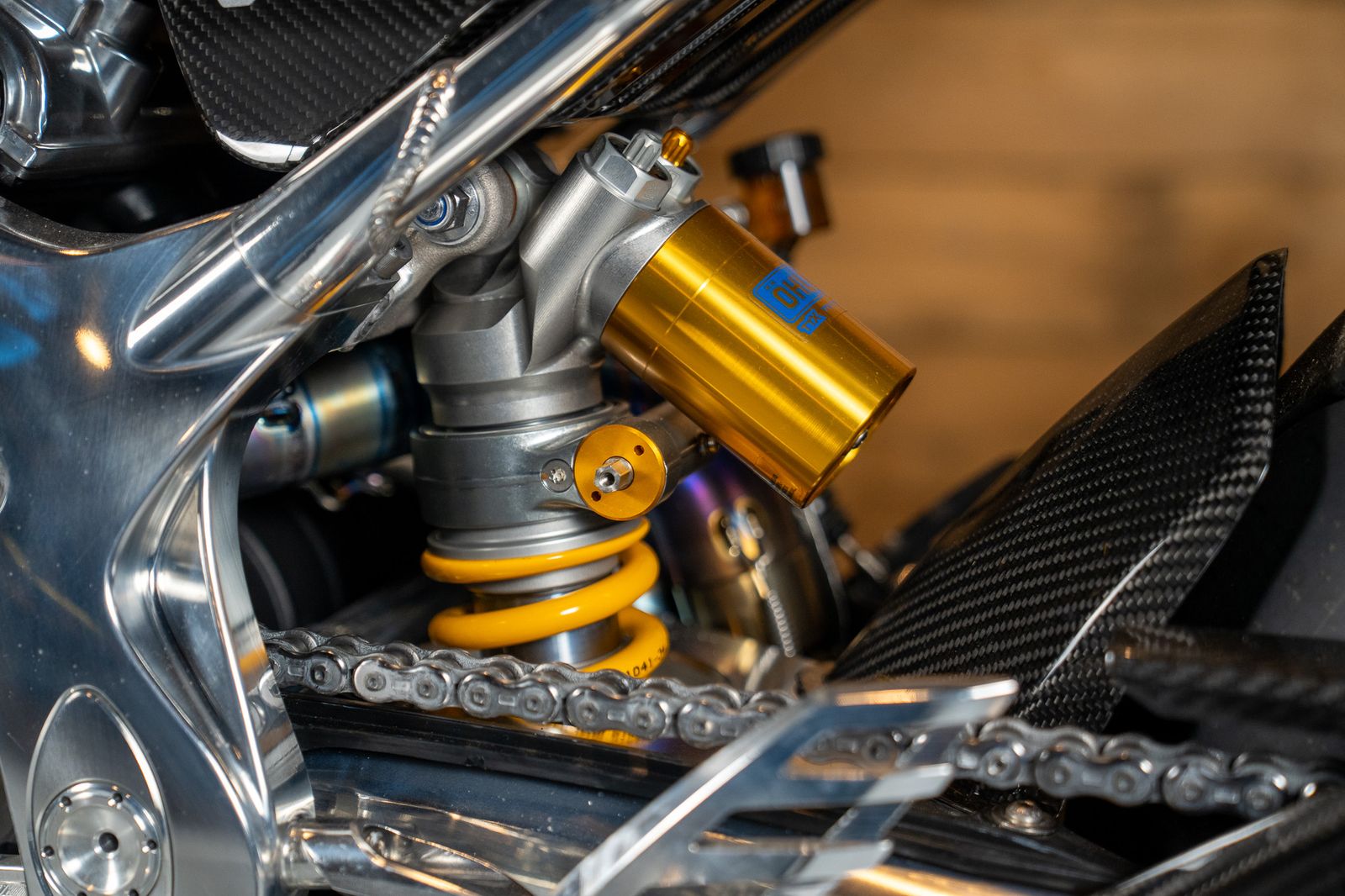 Norton V4 sv