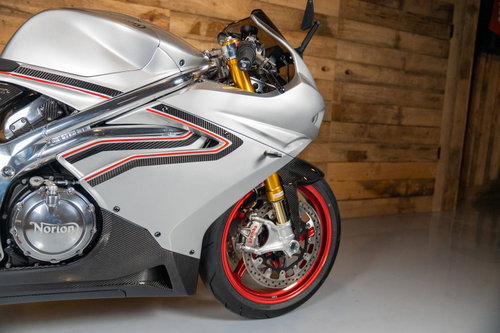 Norton V4 sv 28