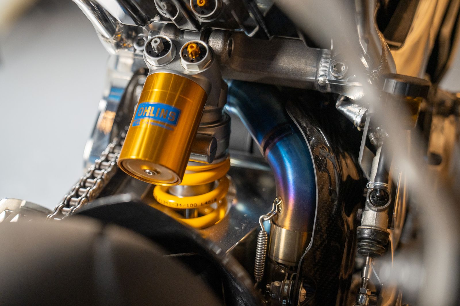 Norton V4 sv