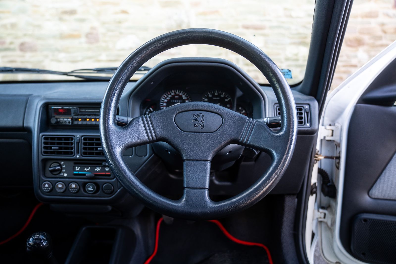 Peugeot 106