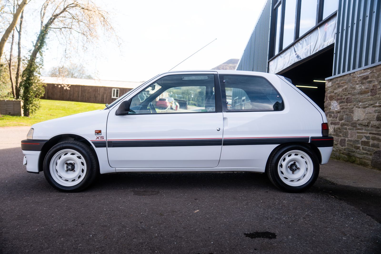 Peugeot 106