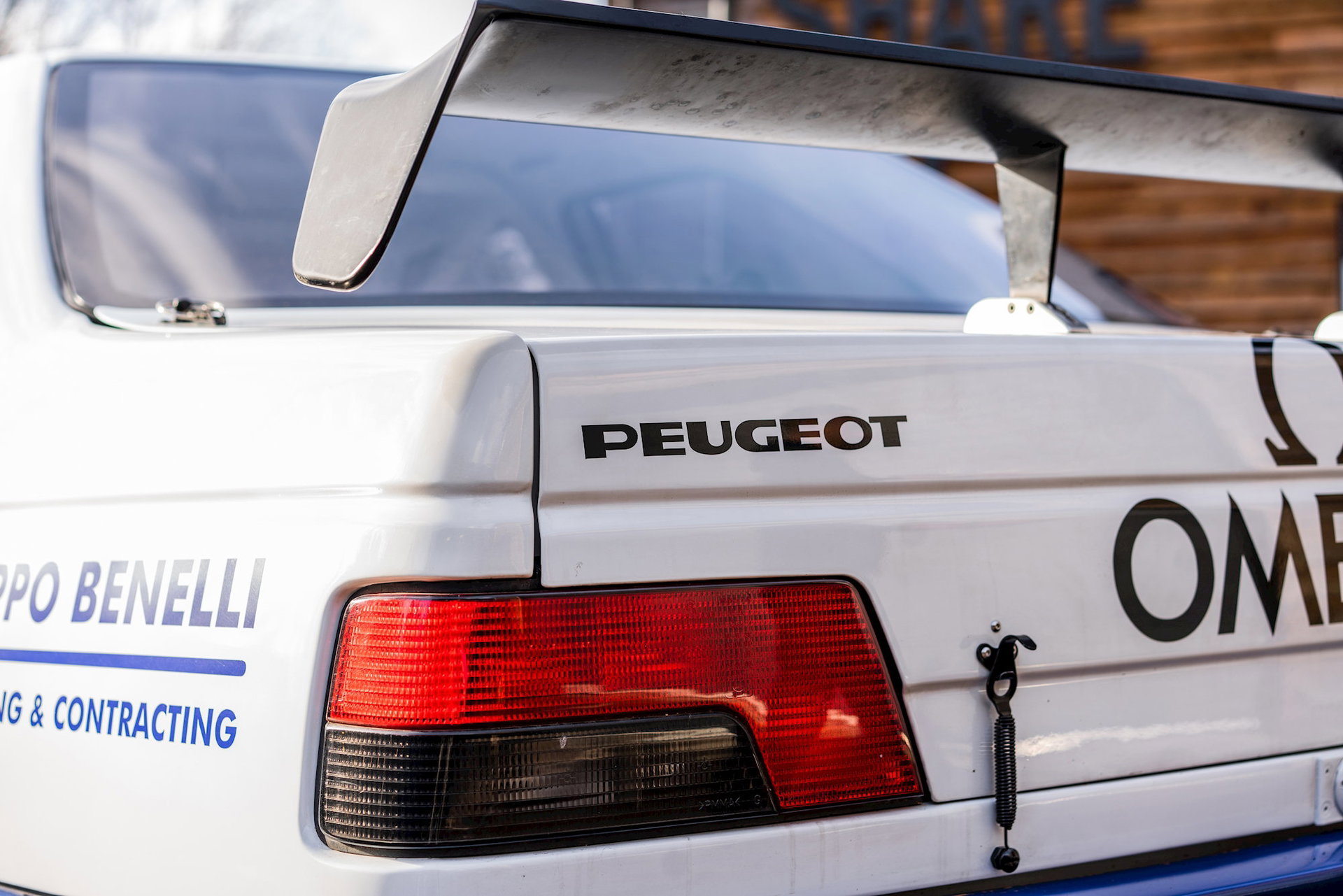 Peugeot 405