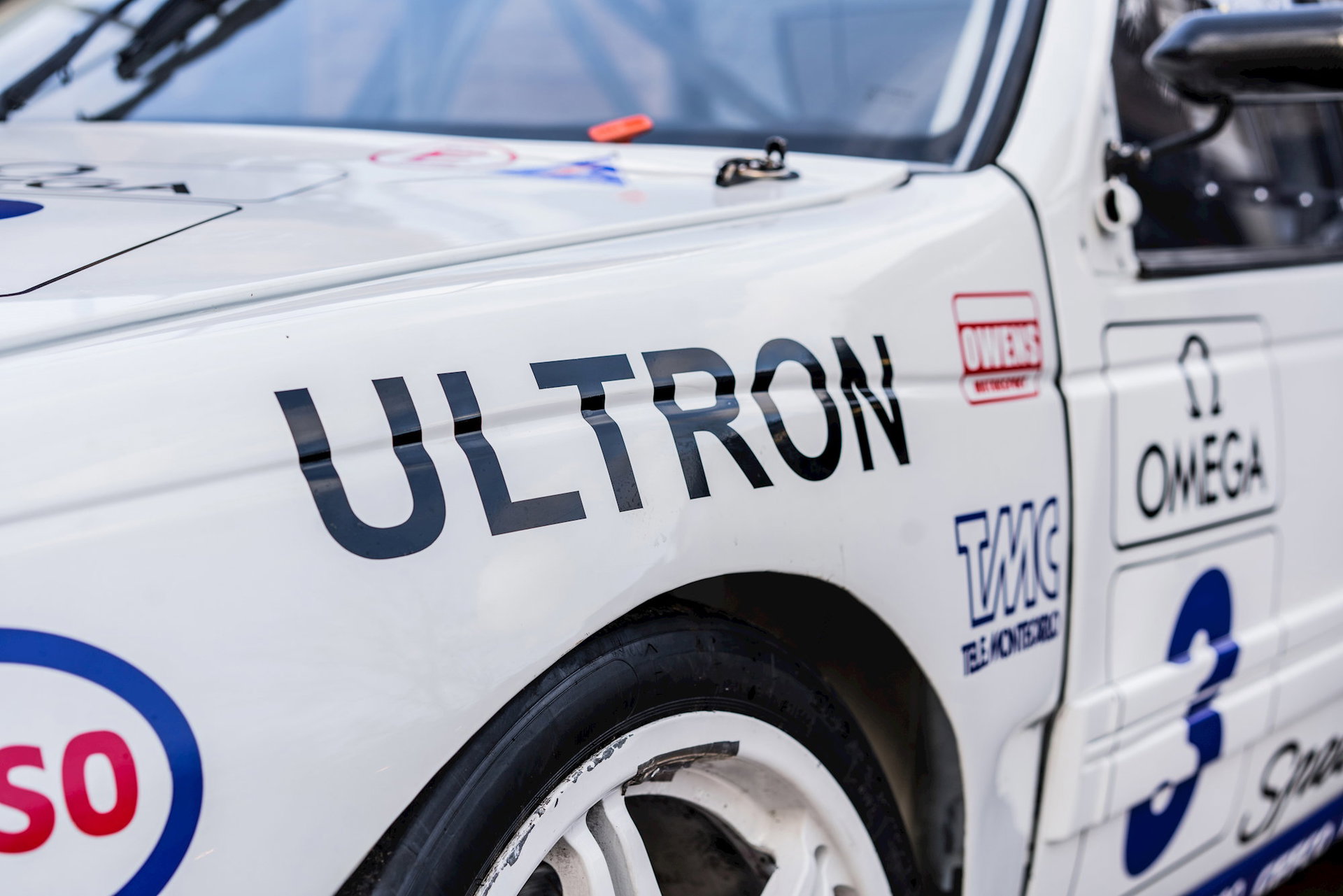Peugeot 405