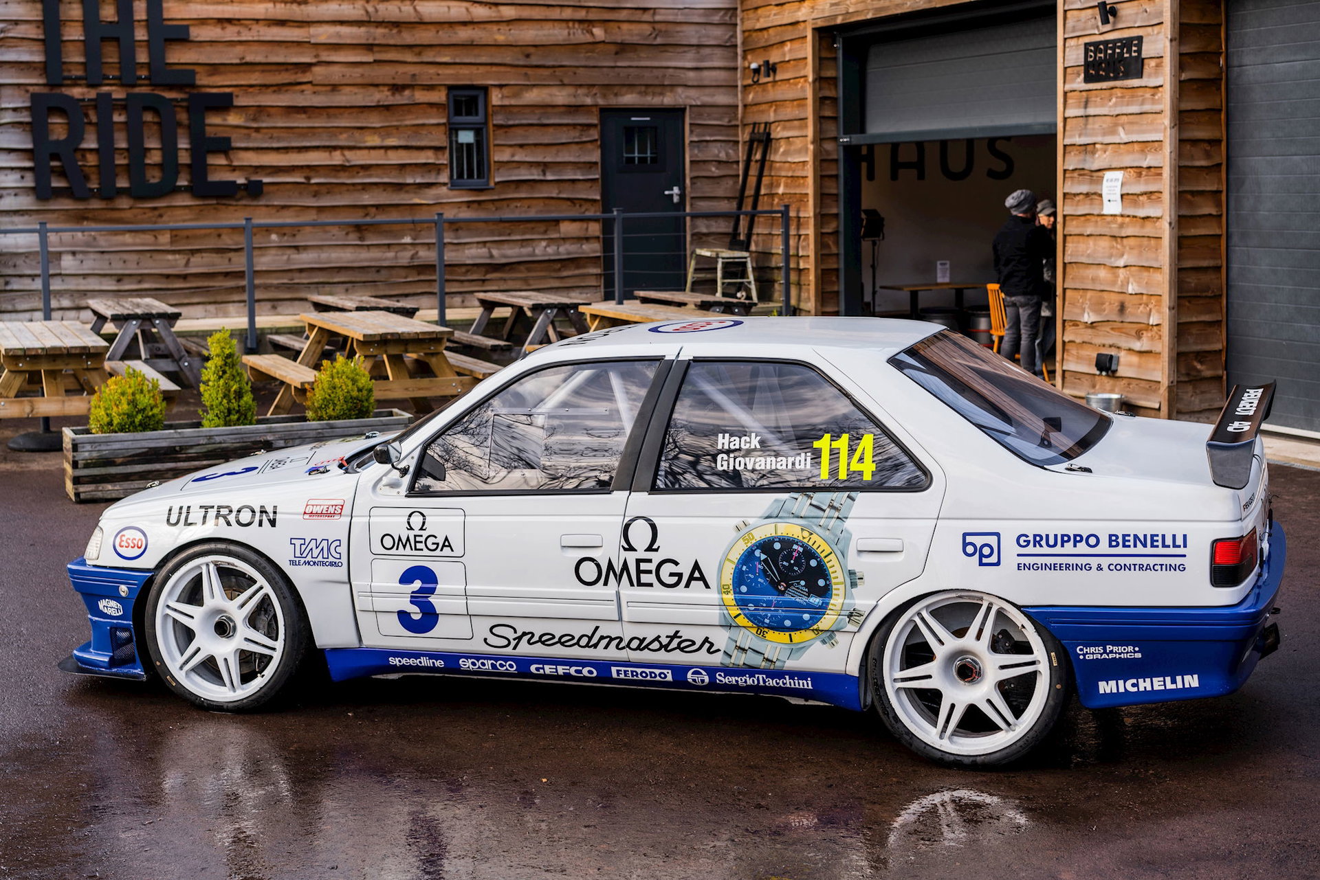 Peugeot 405