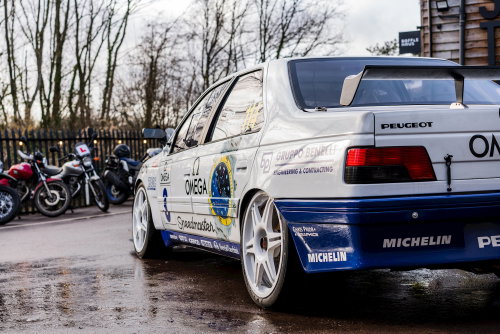 Peugeot 405 11