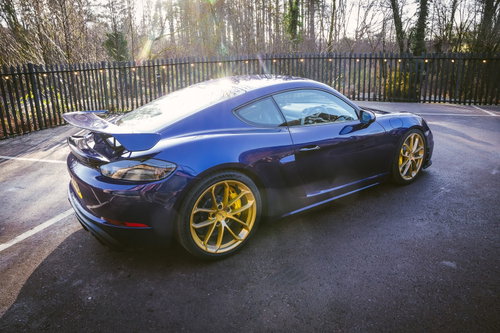 Porsche 718 2
