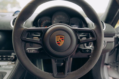 Porsche 718 17