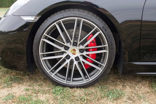 Porsche 718 Cayman 60