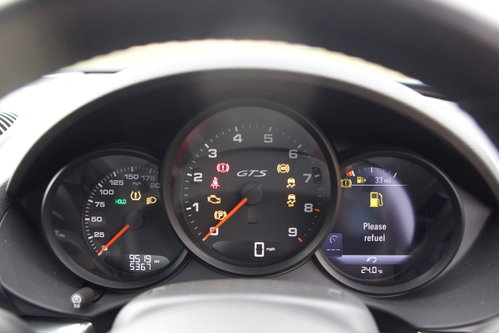 Porsche 718 Cayman 50
