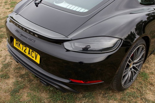 Porsche 718 Cayman 56