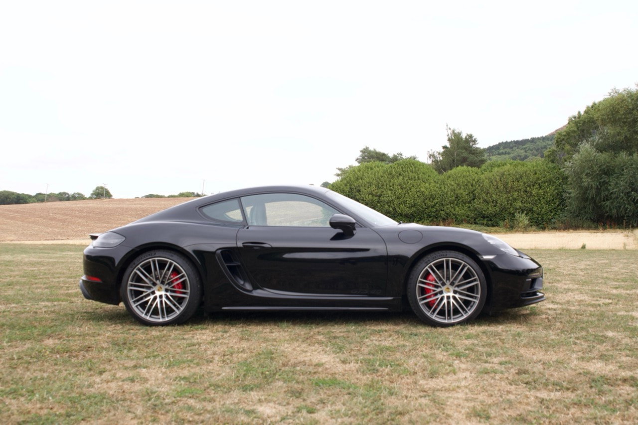 Porsche 718 Cayman