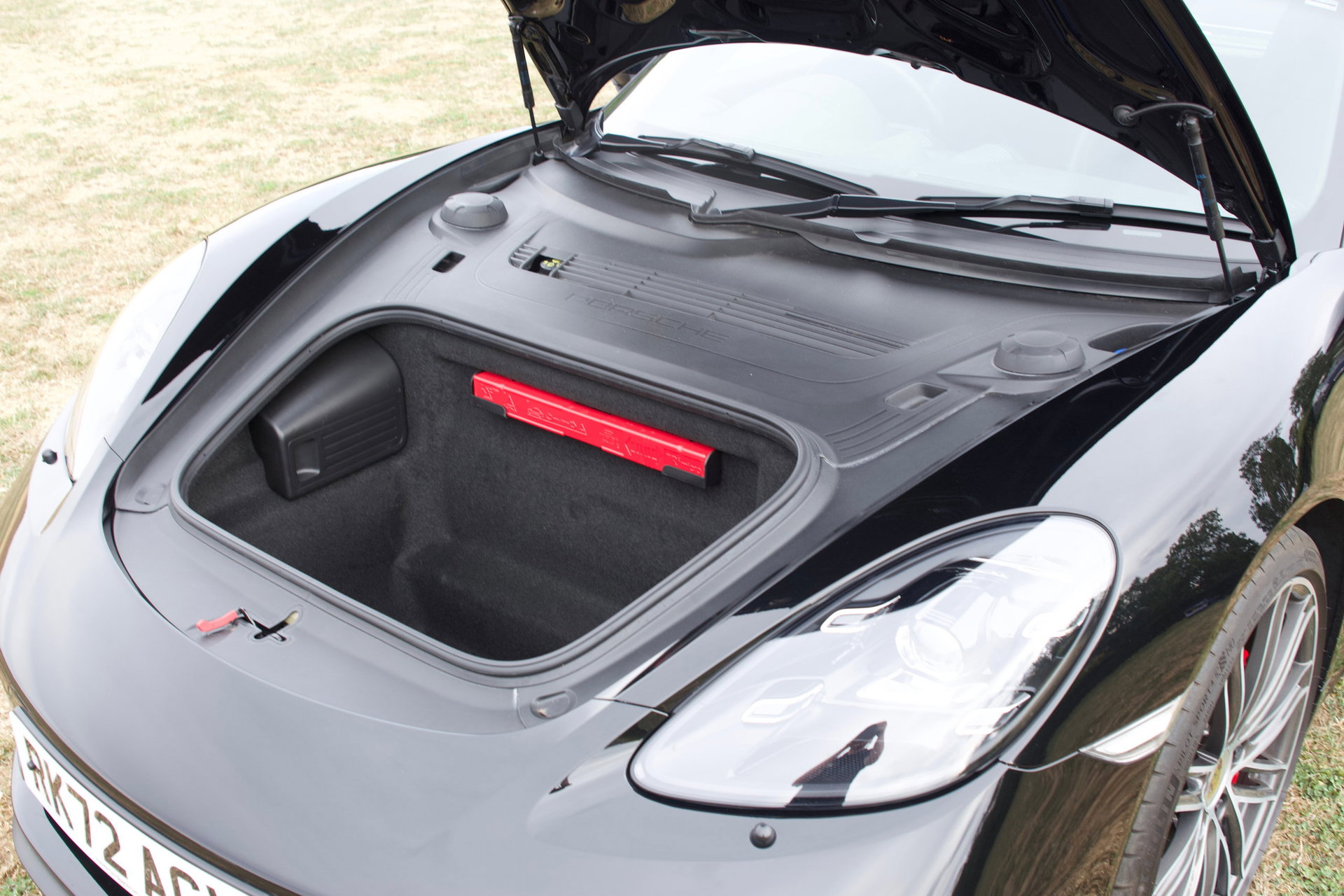 Porsche 718 Cayman
