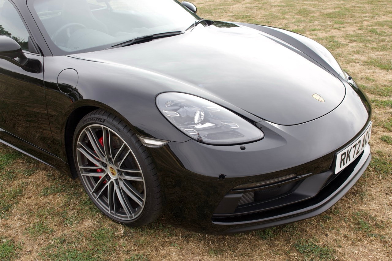 Porsche 718 Cayman