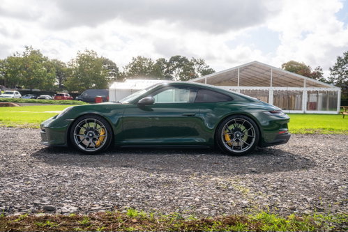 Porsche 911 4