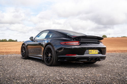 Porsche 911 4
