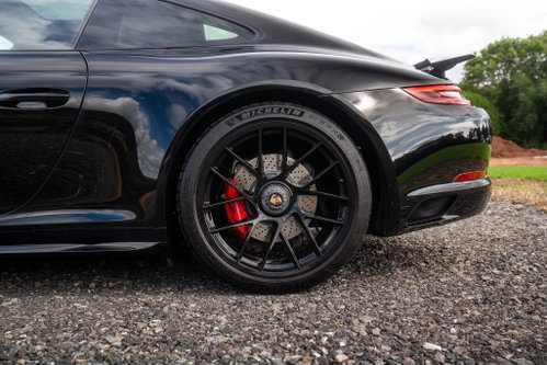 Porsche 911 19