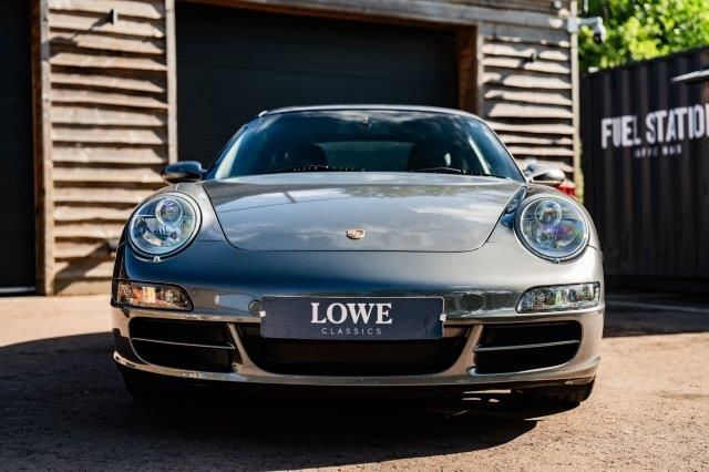 Porsche 911 3.6 carrera 2