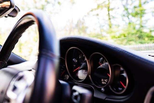 Porsche 911 3.6 carrera 2