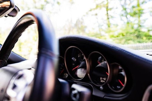 Porsche 911 3.6 carrera 2 18