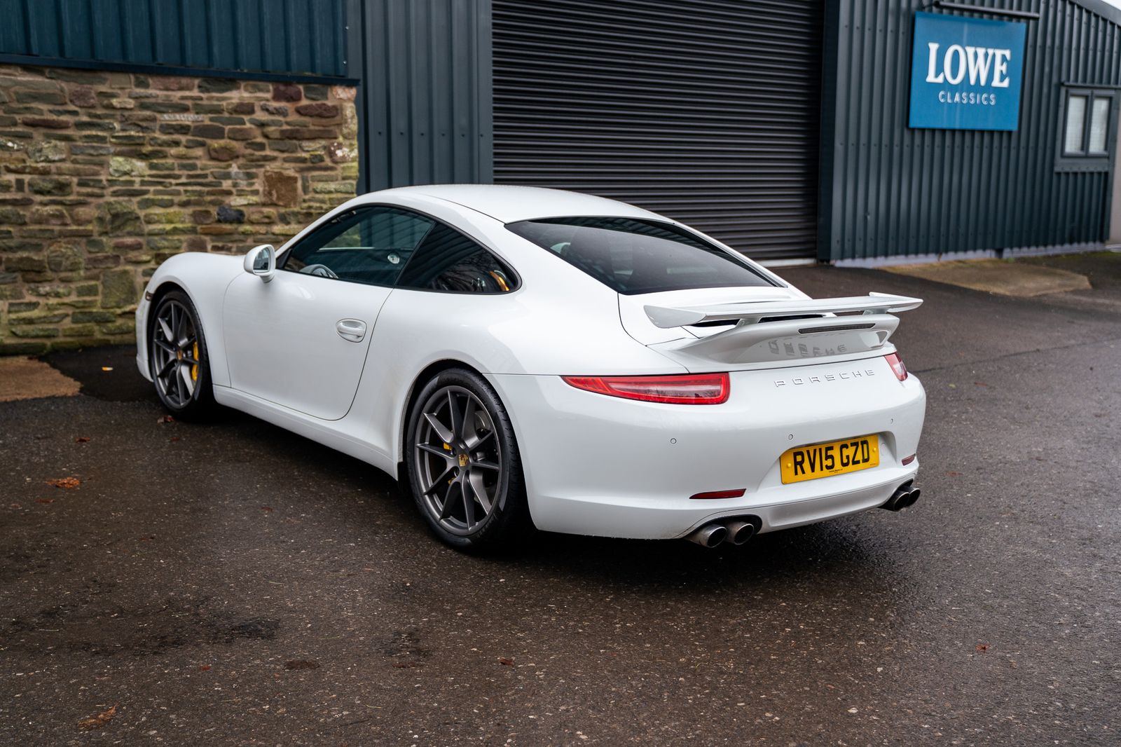 Porsche 911