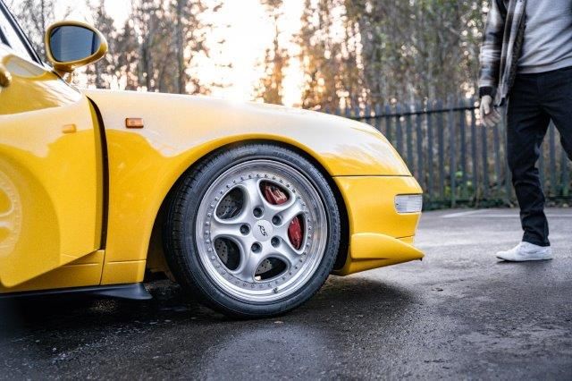 Porsche 911 carrera