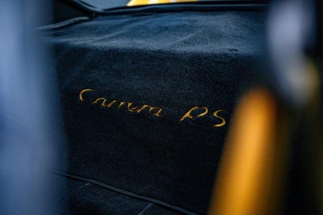 Porsche 911 carrera