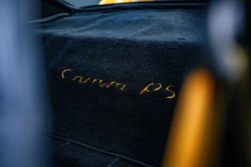 Porsche 911 carrera 31