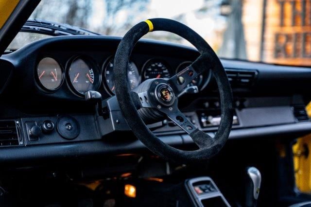 Porsche 911 carrera