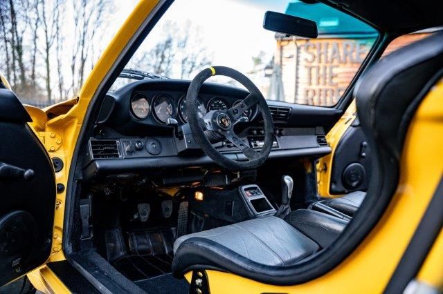 Porsche 911 carrera