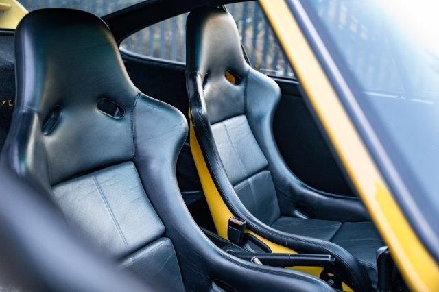 Porsche 911 carrera
