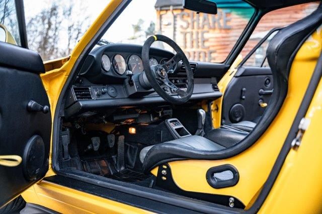 Porsche 911 carrera