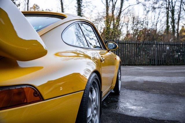 Porsche 911 carrera