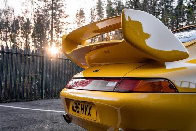 Porsche 911 carrera
